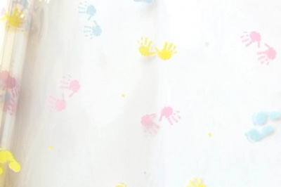 Cellophane Roll 80cm x 20m - BABY FOOTPRINTS & HANDPRINTS